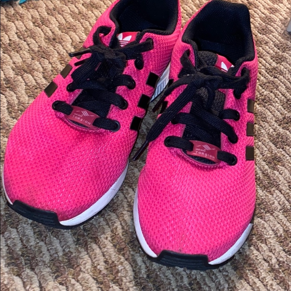 Adidas pink and black torsion